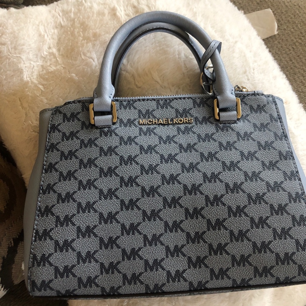 AUTHENTIC NEW  Michael Kors Kellen Satchel